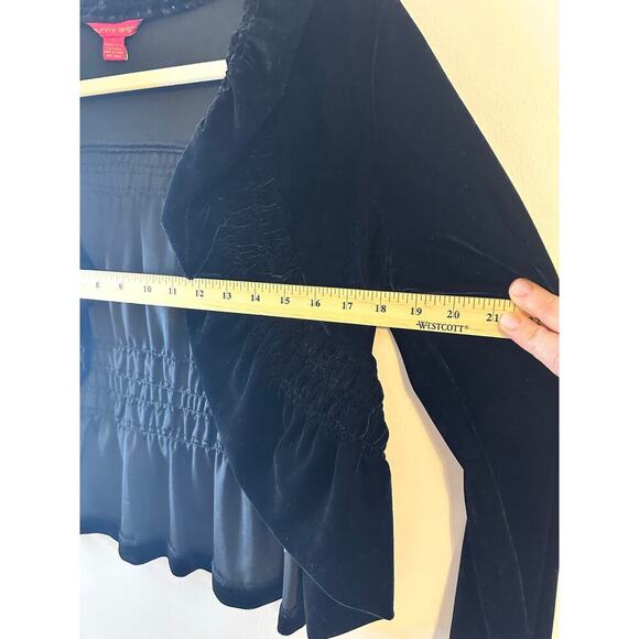 Vintage Y2K Womens Whimsigoth Black Velvet Ruffle Open Cropped Cardigan Small - Picture 6 of 7